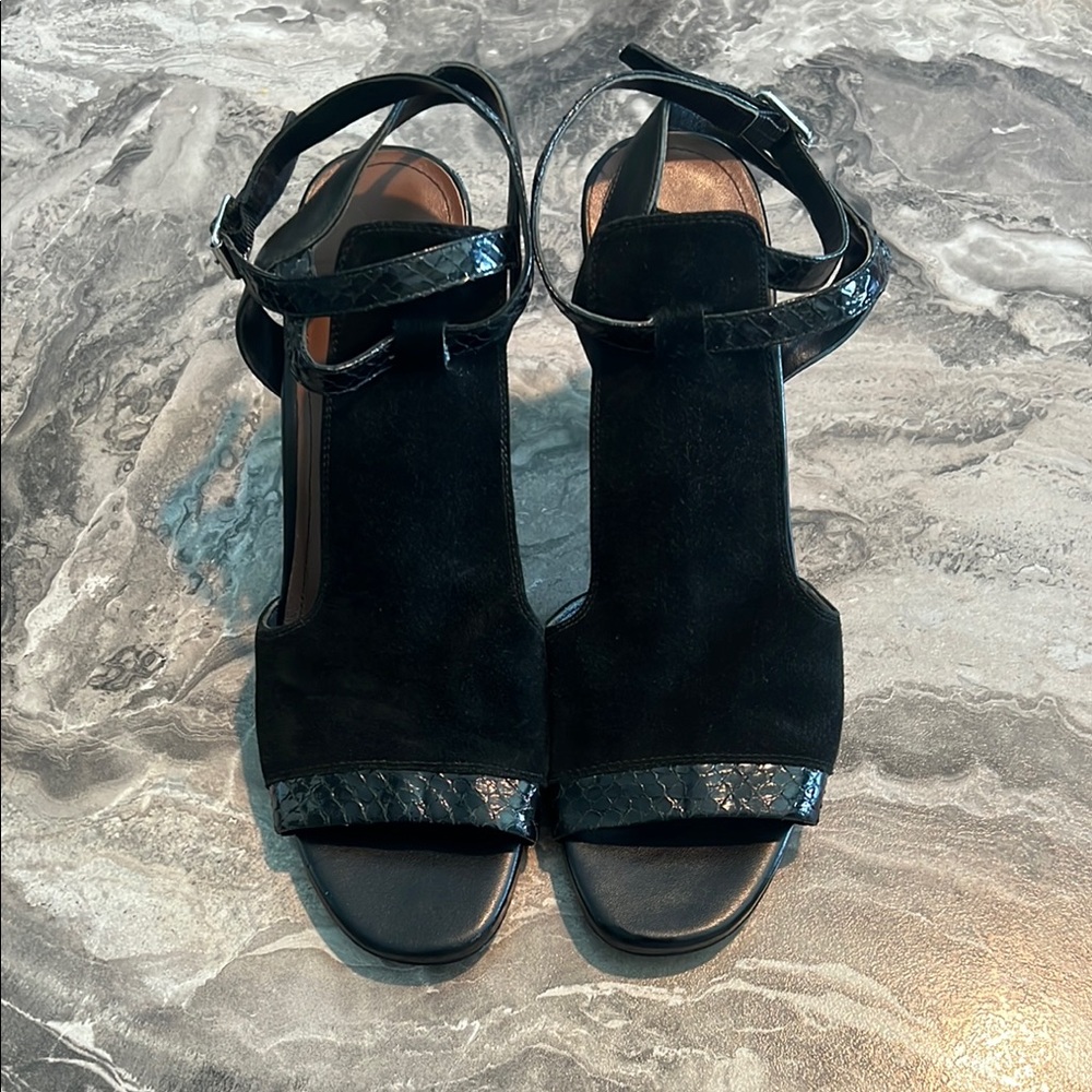 Donald J. Pliner Black and Textured Sandals